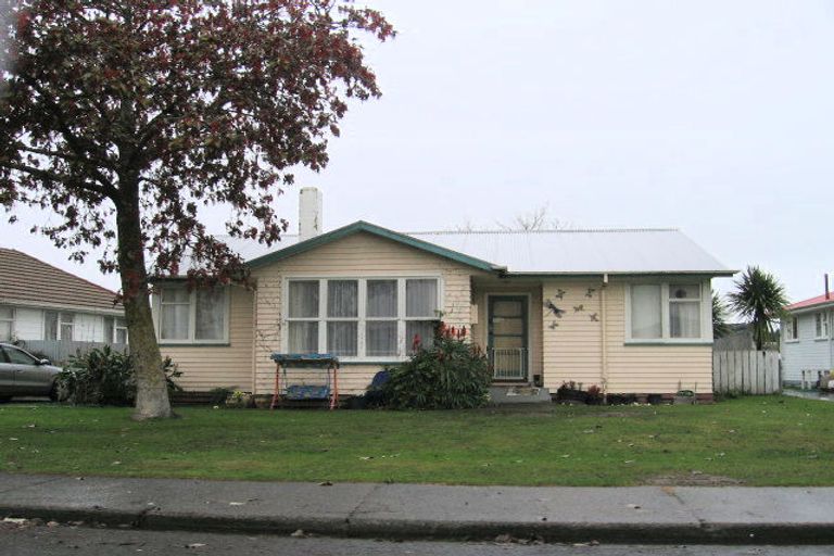 Photo of property in 900 Kiwi Street, Camberley, Hastings, 4120