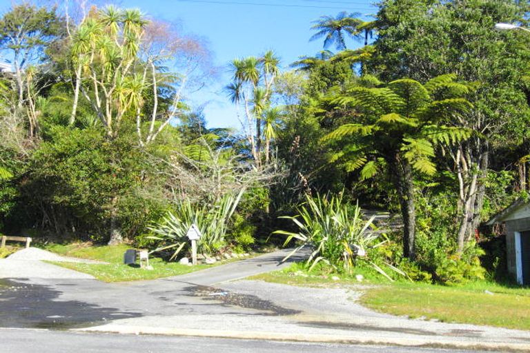 Photo of property in 41 Kilgour Road, Greymouth, 7805