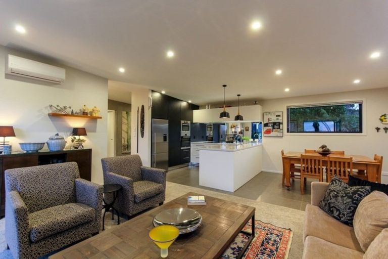 Photo of property in 82 Karamea Street, Whalers Gate, New Plymouth, 4310