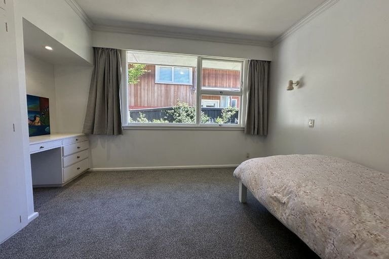 Photo of property in 17 Desmond Street, Merivale, Christchurch, 8014