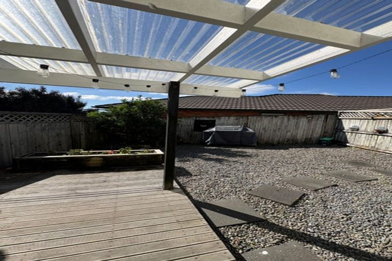 Photo of property in 8/3 Orwell Road, Greenhithe, Auckland, 0632