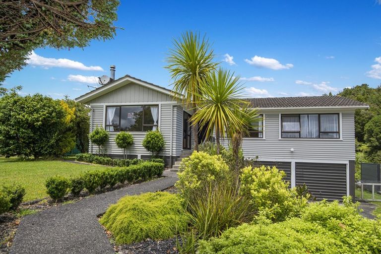 Photo of property in 13 Ranfurly Place, Te Kamo, Whangarei, 0112