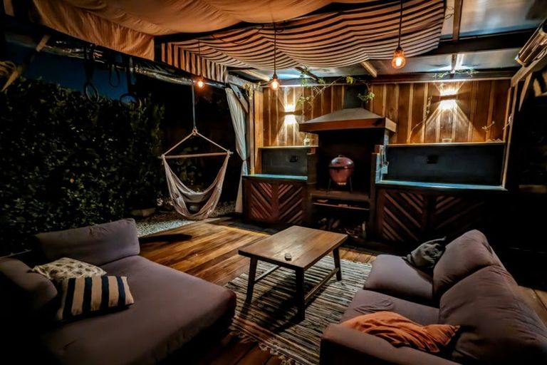 Photo of property in 32 Roy Maloney Drive, Henderson, Auckland, 0612