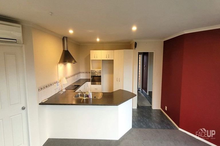 Photo of property in 13 Gendo Avenue, Henderson, Auckland, 0612