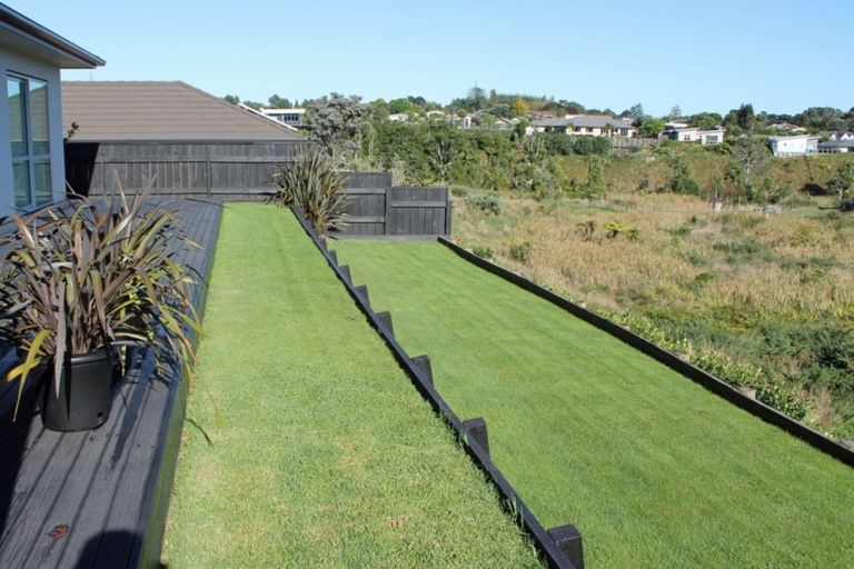 Photo of property in 44a Ainslee Street, Highlands Park, New Plymouth, 4312