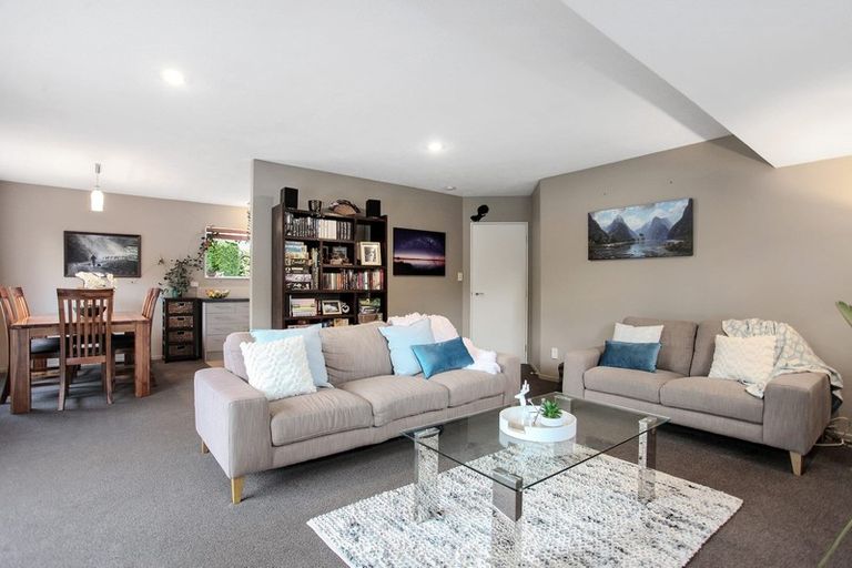 Photo of property in 1 Azalea Close, Templeton, Christchurch, 8042