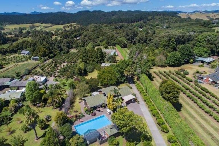 Photo of property in 698 Ngunguru Road, Glenbervie, Whangarei, 0173