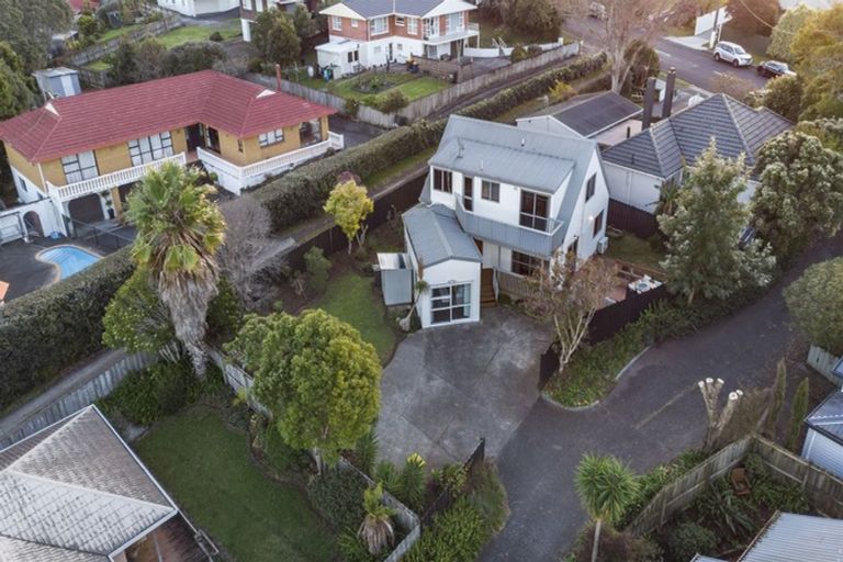 Photo of property in 251a Royal Road, Massey, Auckland, 0614