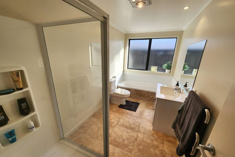 Photo of property in 112 Kennedy Road, Pyes Pa, Tauranga, 3112