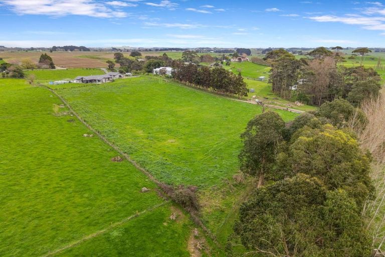 Photo of property in 104 Kukutauaki Road, Koputaroa, Shannon, 5575