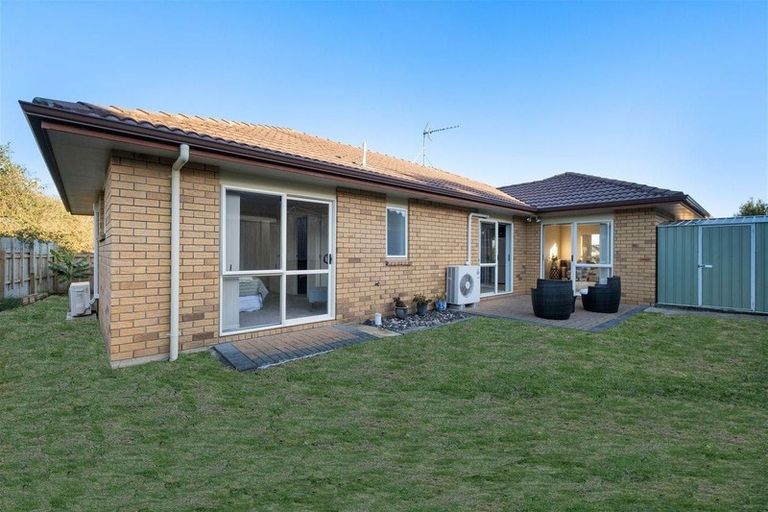 Photo of property in 18 Villino Place, Randwick Park, Auckland, 2105