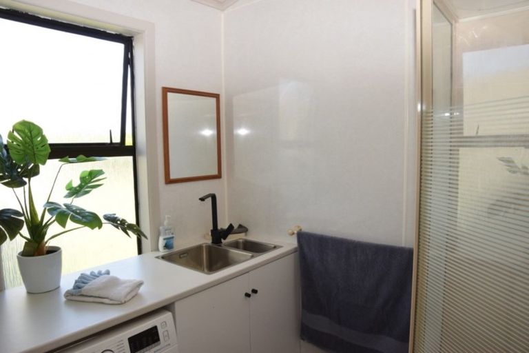 Photo of property in 2 Derby Street, Woodend, Invercargill, 9877