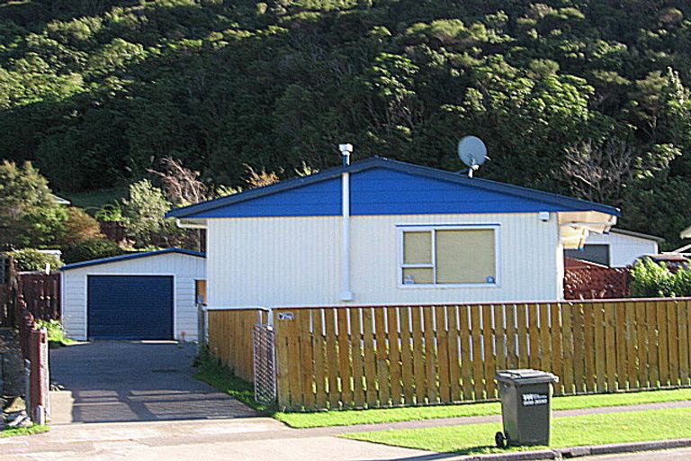 Photo of property in 71 Mohaka Street, Wainuiomata, Lower Hutt, 5014