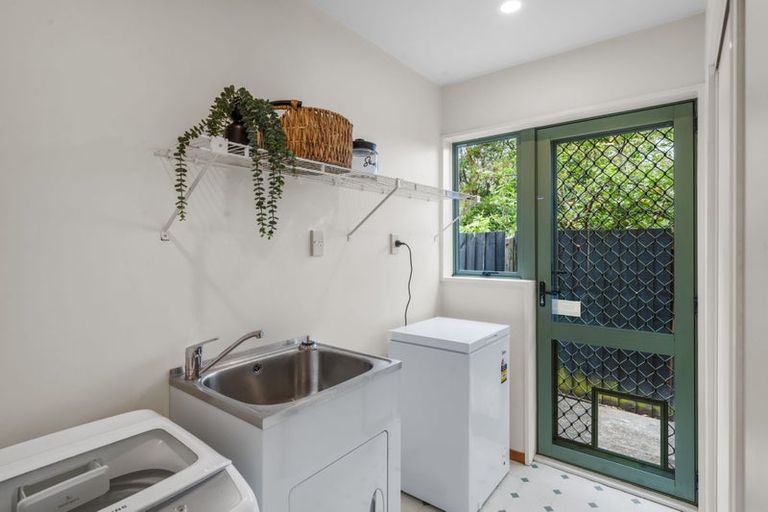 Photo of property in 1/130 Maidstone Road, Ilam, Christchurch, 8041