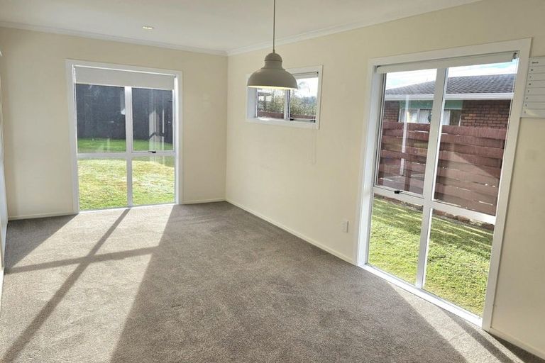 Photo of property in 11 Kiwi Avenue, Maunu, Whangarei, 0110