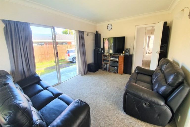 Photo of property in 15 Taonui Street, Rosehill, Papakura, 2113