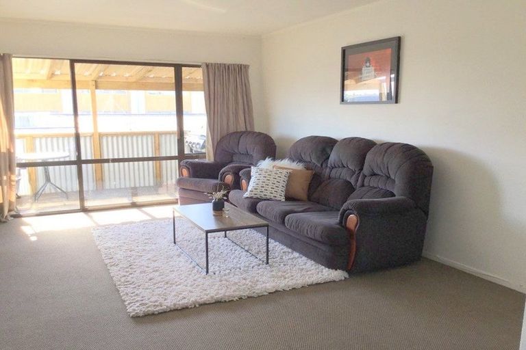 Photo of property in 2/57 Tawa Street, Mount Maunganui, 3116