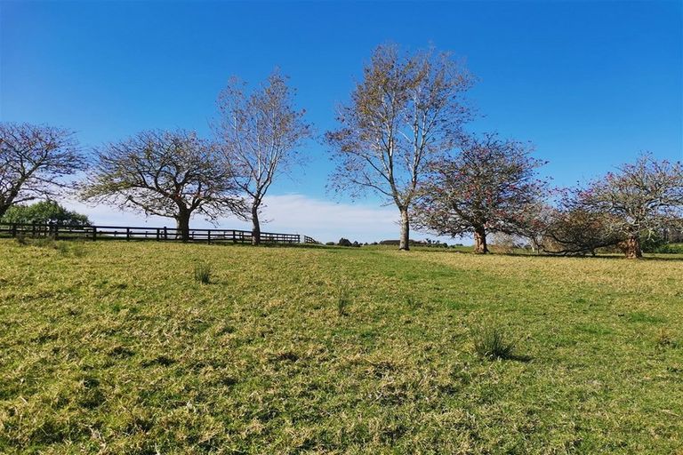 Photo of property in 33 Wairangi Road, Kerikeri, 0294