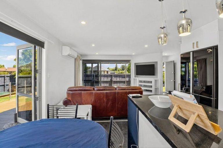 Photo of property in 28 Greenhaven Drive, Burwood, Christchurch, 8083