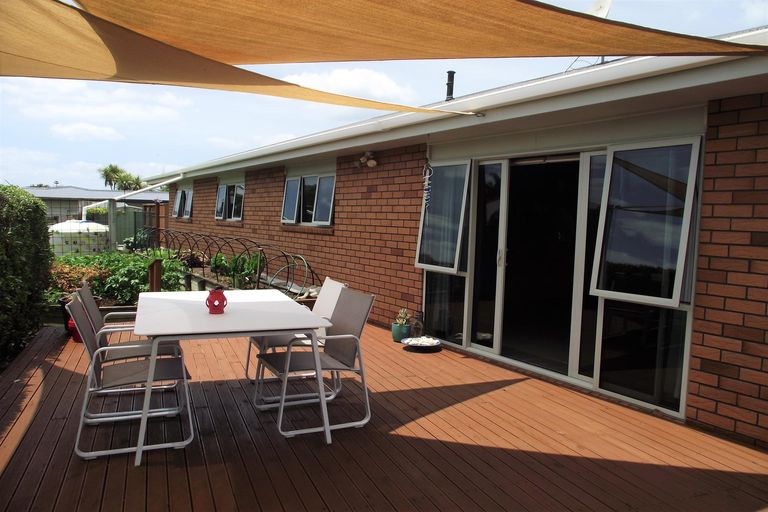 Photo of property in 9 Longboard Drive, Waihi Beach, 3611