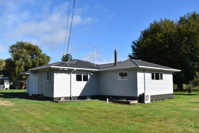Photo of property in 48 Te Kopia Road, Waikite Valley, Rotorua, 3077