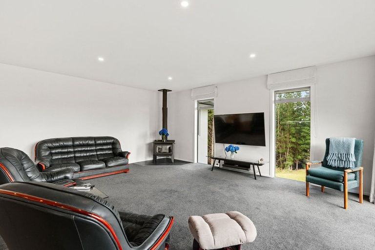 Photo of property in 117 Lees Pakaraka Road, Te Ore Ore, Masterton, 5886