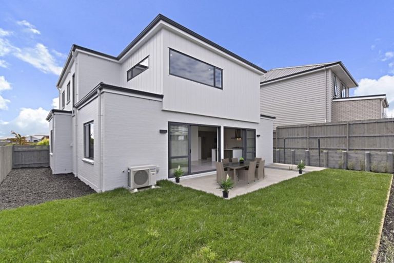 Photo of property in 12 Mcewan Street, Whenuapai, Auckland, 0618