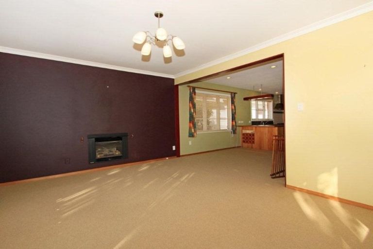 Photo of property in 37 Fairfield Avenue, Fairfield, Lower Hutt, 5011