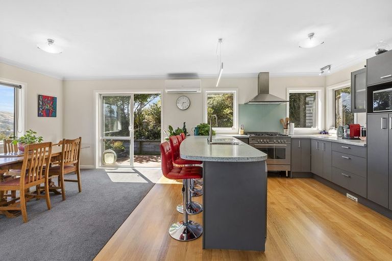 Photo of property in 7 Montserrat Place, Grenada Village, Wellington, 6037