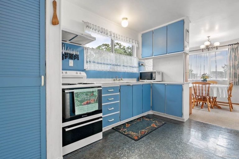 Photo of property in 361 Bucklands Beach Road, Bucklands Beach, Auckland, 2012