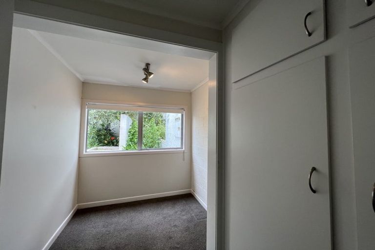 Photo of property in 1/43 Hart Road, Hauraki, Auckland, 0622