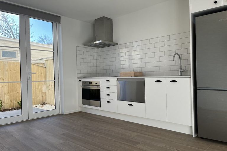 Photo of property in 2/38 York Street, Waltham, Christchurch, 8023