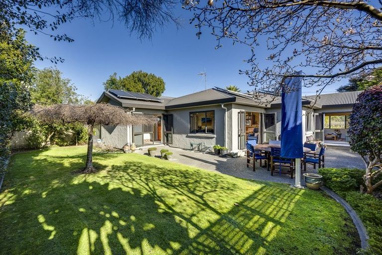 Photo of property in 369 Church Road, Greenmeadows, Napier, 4112