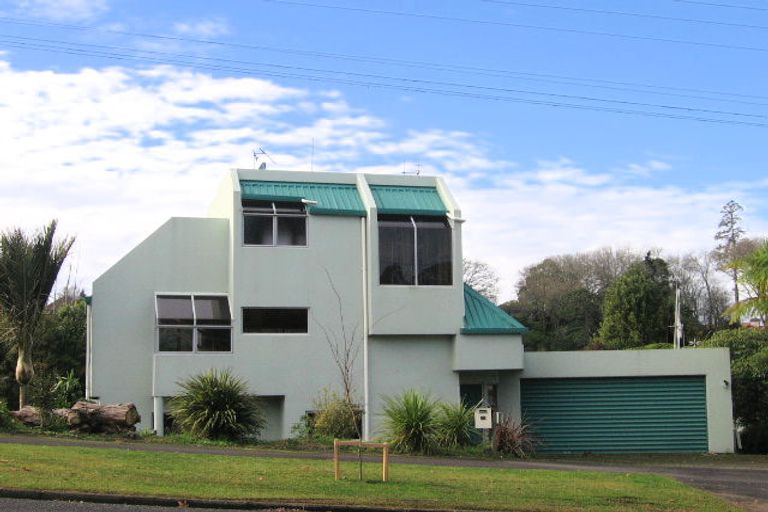 Photo of property in 82 Awatere Avenue, Beerescourt, Hamilton, 3200