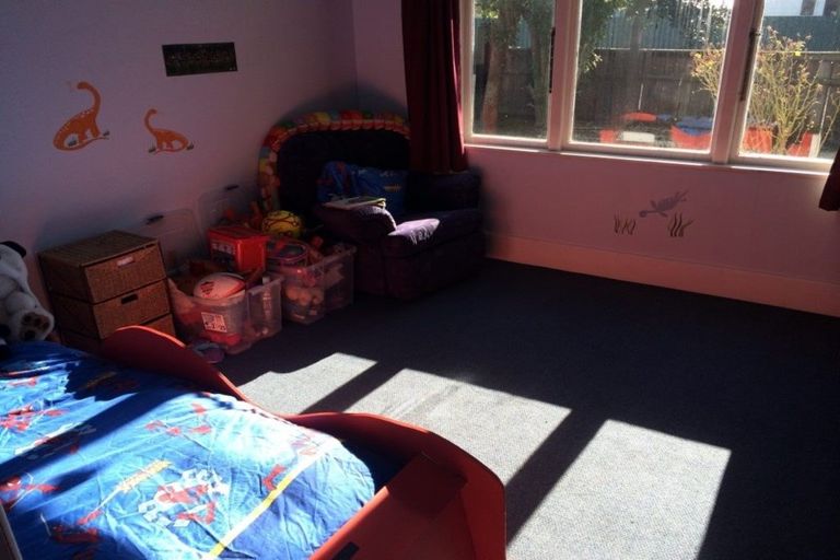 Photo of property in 77 Tilford Street, Woolston, Christchurch, 8062