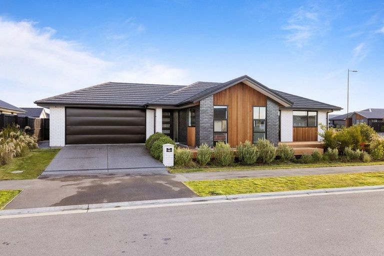 Photo of property in 40 Avanda Avenue, Rolleston, 7615