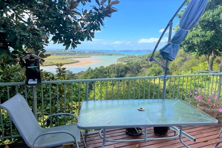 Photo of property in 38 Goffe Drive, Haruru, 0204