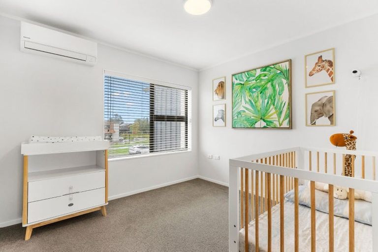 Photo of property in 83 Battalion Drive, Papakura, 2110