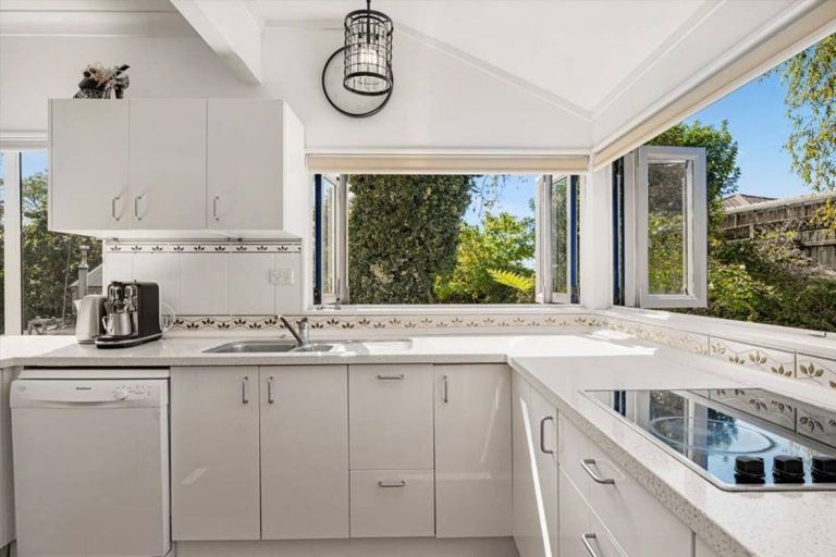 Photo of property in 35 Macloughlin Drive, Te Puke, 3119