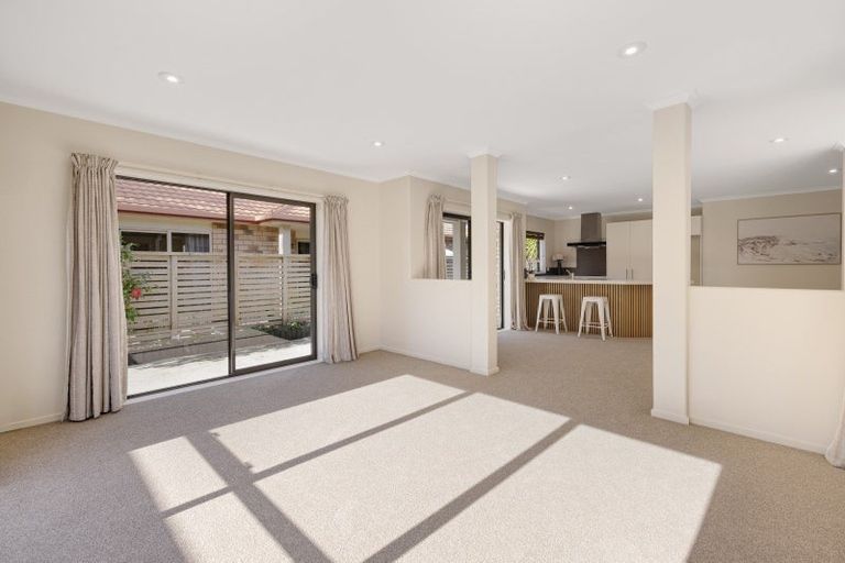 Photo of property in 16/100 Millers Road, Brookfield, Tauranga, 3110