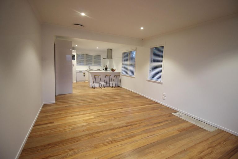 Photo of property in 1/154 Manuroa Road, Takanini, 2112