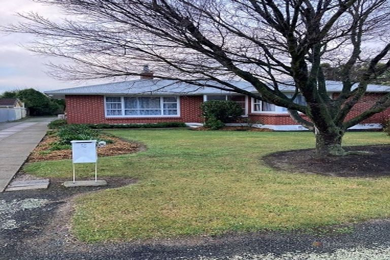 Photo of property in 2 Grace Street, Waimate, 7924