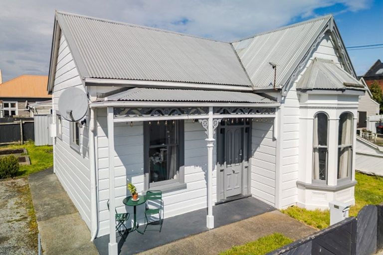 Photo of property in 41 Bathgate Street, South Dunedin, Dunedin, 9012