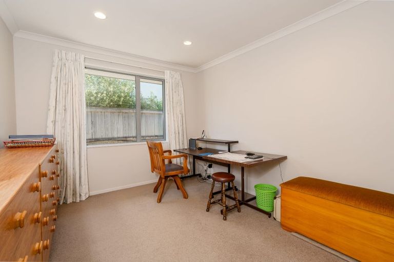 Photo of property in 6 Woodhurst Drive, Casebrook, Christchurch, 8051