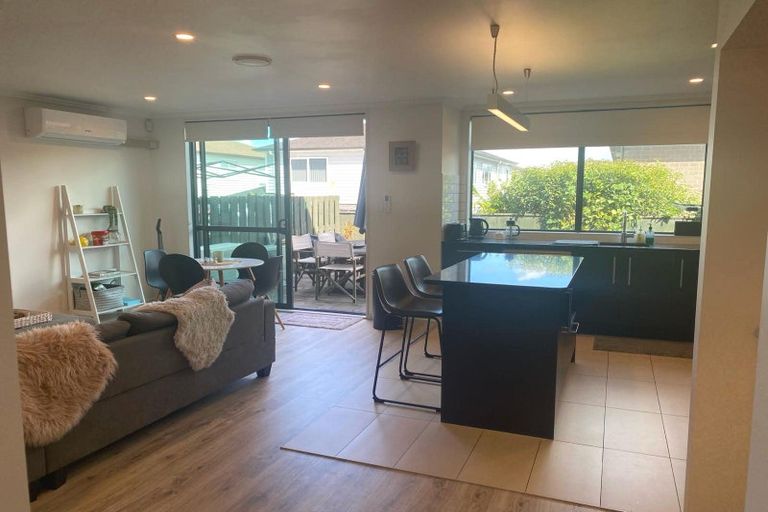 Photo of property in 27/182 Flat Bush School Road, Flat Bush, Auckland, 2019