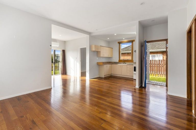 Photo of property in 74 Princes Street, Otahuhu, Auckland, 1062