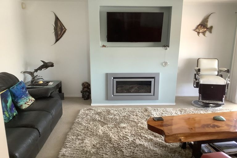 Photo of property in 2/28 Onepoto Road, Hauraki, Auckland, 0622