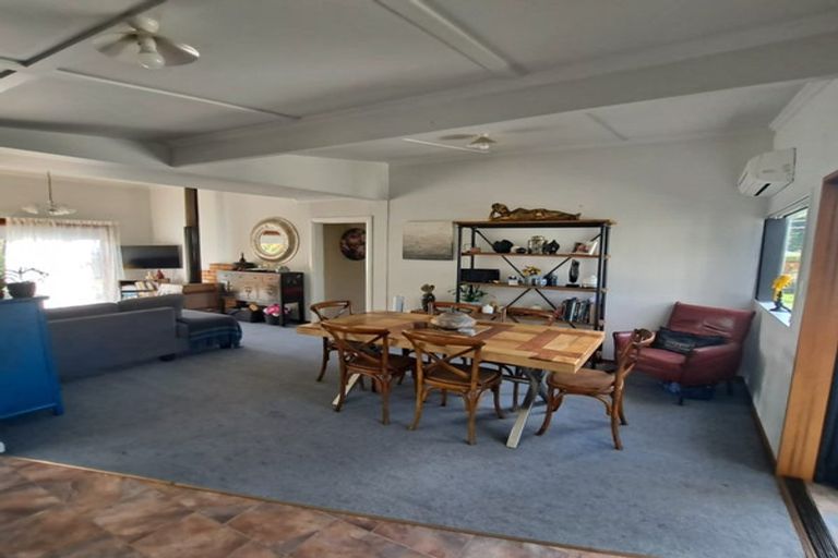 Photo of property in 76 Essex Street, Balclutha, 9230