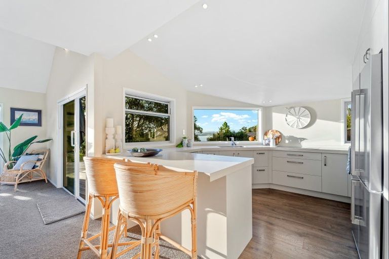 Photo of property in 31 Ridge Road, Mahurangi East, Warkworth, 0982