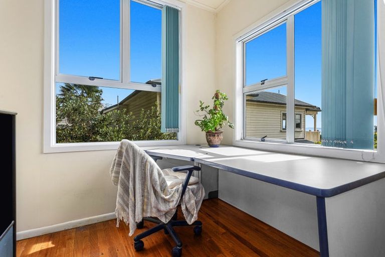 Photo of property in 244 Pohutukawa Avenue, Ohope, 3121